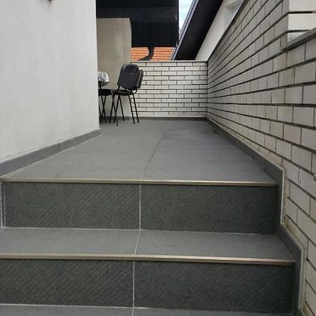 Apartmani Malina 3 Bijeljina Exterior foto